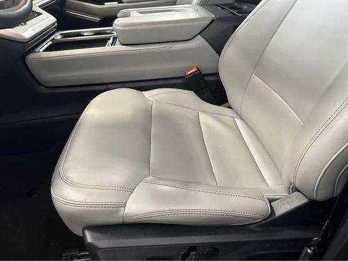 Used 2025 Ford Expedition Max Active image 21