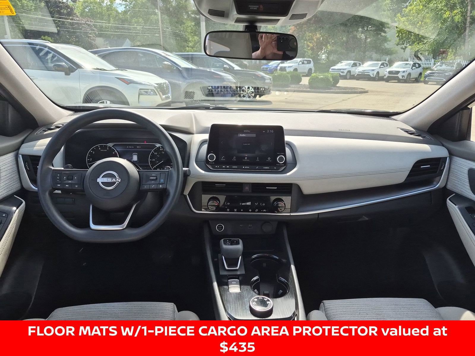 Certified 2023 Nissan Rogue SV AWD/4WD image 29
