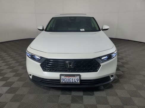 Certified 2023 Honda Accord EX image 9