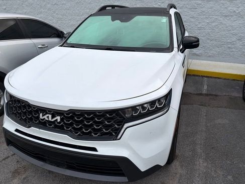Used 2022 Kia Sorento S w/ Panoramic Sunroof Package AWD/4WD image 1