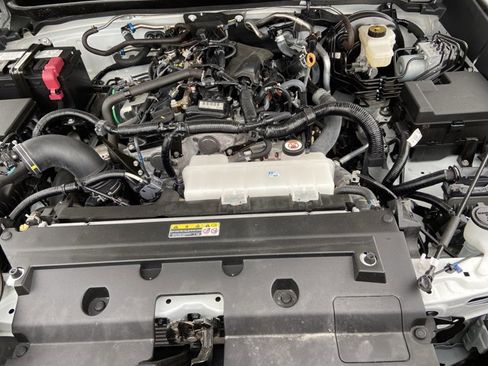 Used 2024 Toyota Tacoma SR image 24