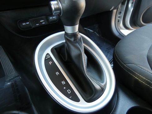 Used 2018 Kia Soul image 54