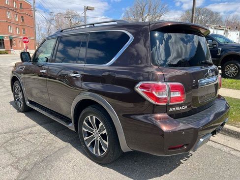 Used 2020 Nissan Armada SL w/ Premium Package image 7