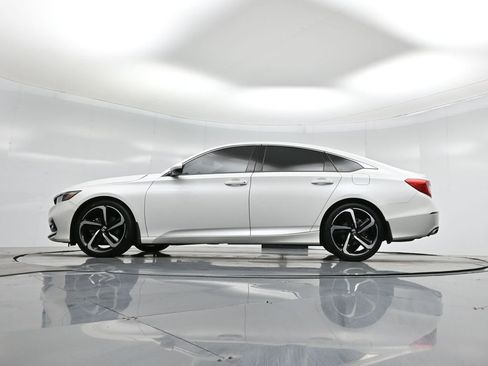 Used 2018 Honda Accord Sport image 50