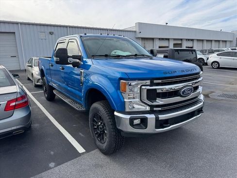 Used 2021 Ford F250 XLT w/ Tremor Off-Road Package image 3