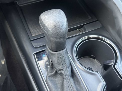Used 2019 Toyota Camry LE w/ Protection Package (Q2) FWD image 21