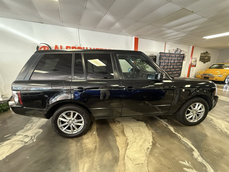 Used 2012 Land Rover Range Rover HSE AWD/4WD image 10