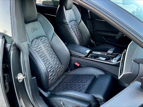Used 2022 Audi RS 7 Sportback image 8