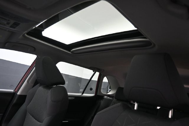 Used 2023 Toyota RAV4 XLE w/ Convenience Package AWD/4WD image 19