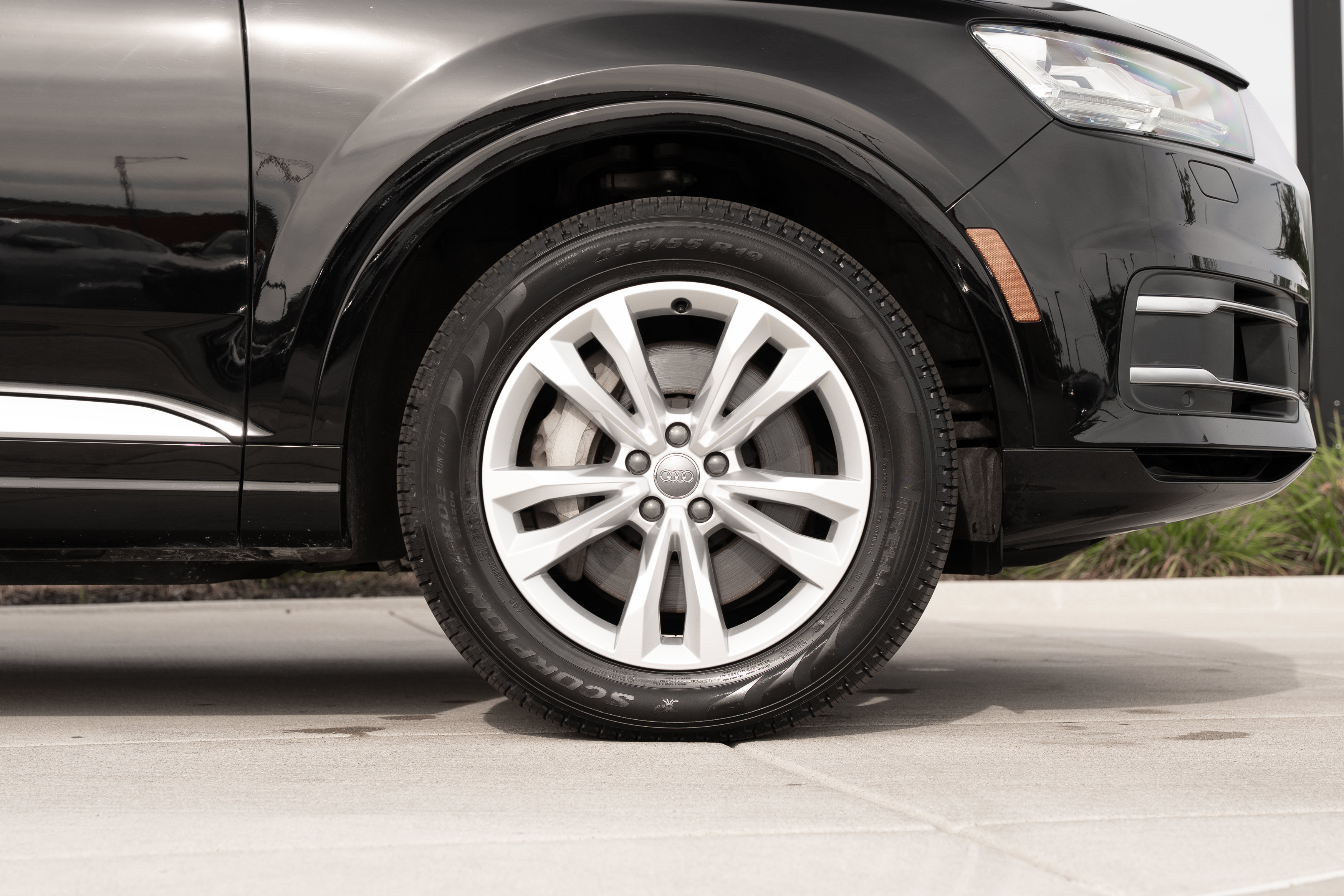 Used 2019 Audi Q7 3.0T Premium Plus AWD/4WD image 30