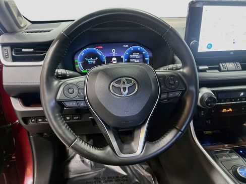 Used 2024 Toyota RAV4 Limited w/ Advanced Technology Package AWD/4WD image 11