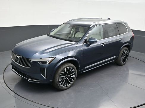New 2026 Volvo XC90 T8 Ultra w/ Protection Package Premier AWD/4WD image 20