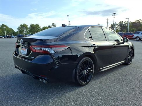 Used 2023 Toyota Camry XSE w/ Cold Weather Package FWD image 4