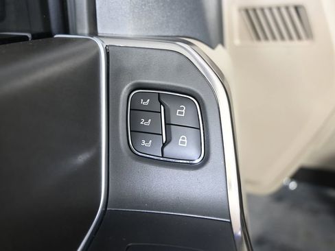 Used 2026 Ford F350 Platinum w/ Platinum Plus Package AWD/4WD image 20