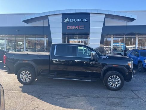 Used 2022 GMC Sierra 2500 Denali image 34