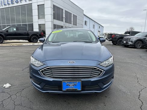 Used 2018 Ford Fusion SE w/ Fusion SE Technology Package image 13