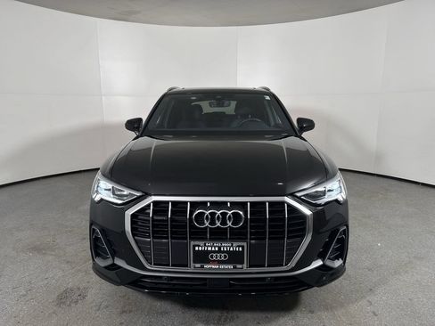 Used 2025 Audi Q3 2.0T Premium w/ Convenience Package image 3
