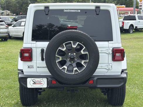 New 2026 Jeep Wrangler Unlimited Sahara w/ Safety Group AWD/4WD image 4
