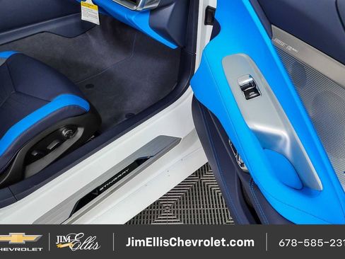 Certified 2025 Chevrolet Corvette Stingray Premium Conv w/ Z51 Performance Package RWD image 19