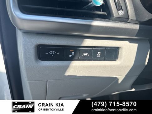 Used 2020 Kia Telluride S w/ S 8 Passenger Seating Package image 25