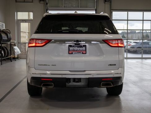 Used 2018 Chevrolet Traverse Premier image 8