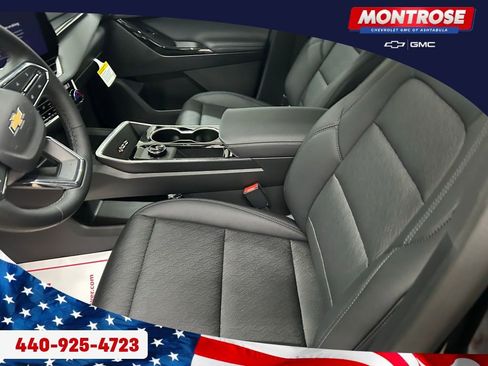 New 2026 Chevrolet Equinox LT w/ Convenience Package II image 11