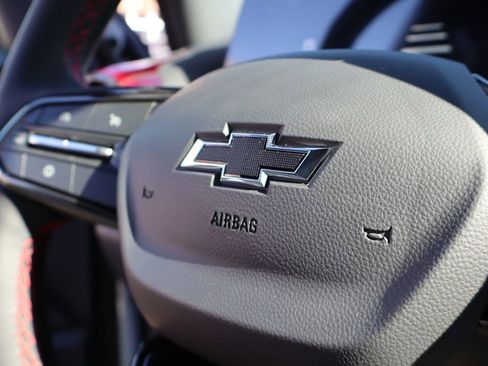 New 2026 Chevrolet Equinox RS w/ Convenience Package III image 24