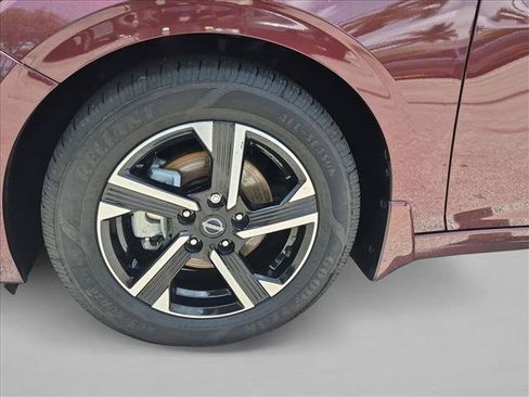 Used 2024 Nissan Sentra SV FWD image 22