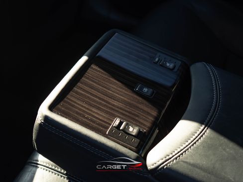 Used 2017 Lexus LS 460 AWD w/ Comfort Package image 21