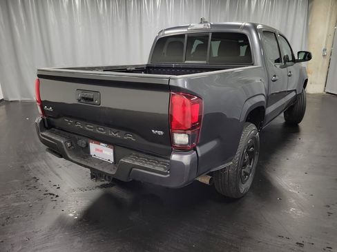 Used 2022 Toyota Tacoma SR image 8