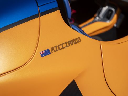 Used 2021 McLaren Elva RWD image 15