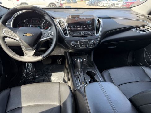 Used 2018 Chevrolet Malibu LT w/ Redline Edition FWD image 20