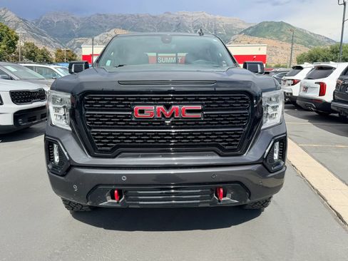 Used 2020 GMC Sierra 1500 AT4 w/ AT4 Premium Package AWD/4WD image 8