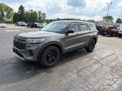 Used 2026 Ford Explorer Tremor w/ Tremor Ultimate Package AWD/4WD image 4
