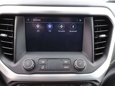 Used 2023 GMC Acadia SLE w/ Driver Convenience Package image 21