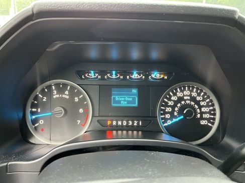 Used 2017 Ford F150 XLT AWD/4WD image 22