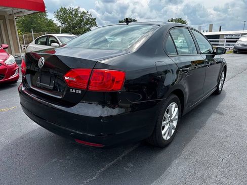 Used 2012 Volkswagen Jetta SE FWD image 7