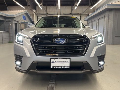 Certified 2024 Subaru Forester Limited image 2