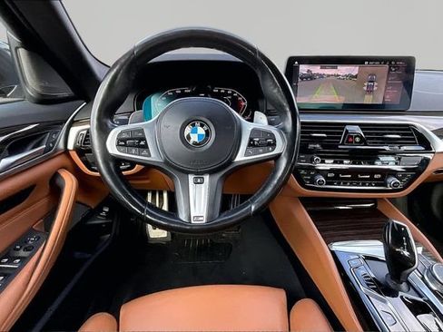 Used 2021 BMW 540i xDrive w/ M Sport Package AWD/4WD image 8