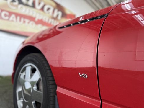 Used 2003 Ford Thunderbird Base image 15