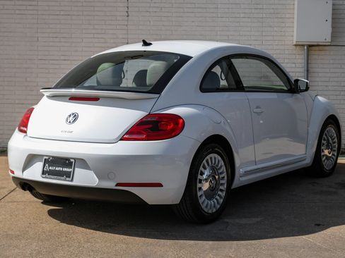 Used 2016 Volkswagen Beetle 1.8T SE FWD image 7