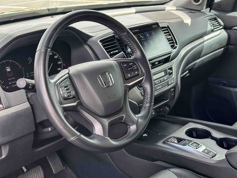 Certified 2024 Honda Ridgeline RTL image 12