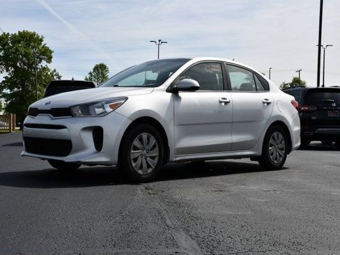 Used 2019 Kia Rio LX FWD image 3