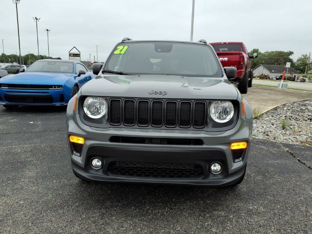 Used 2021 Jeep Renegade Latitude AWD/4WD image 2