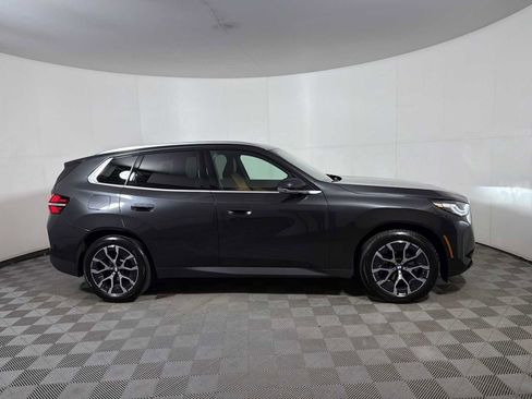 Used 2025 BMW X3 xDrive30i w/ Premium Package image 7