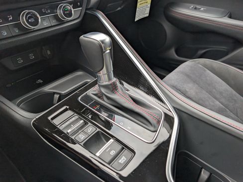 Certified 2025 Acura ADX A-Spec AWD/4WD image 22