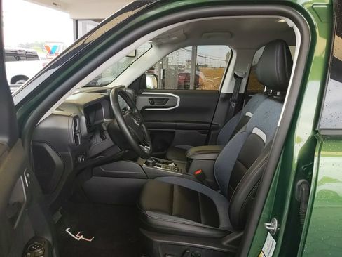 Certified 2025 Ford Bronco Sport Outer Banks w/ Outer Banks Tech Package+ AWD/4WD image 12