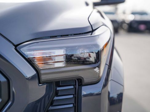 New 2026 Toyota Tacoma SR5 image 5