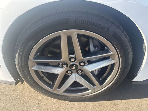 Used 2024 Ford Mustang GT Premium image 28