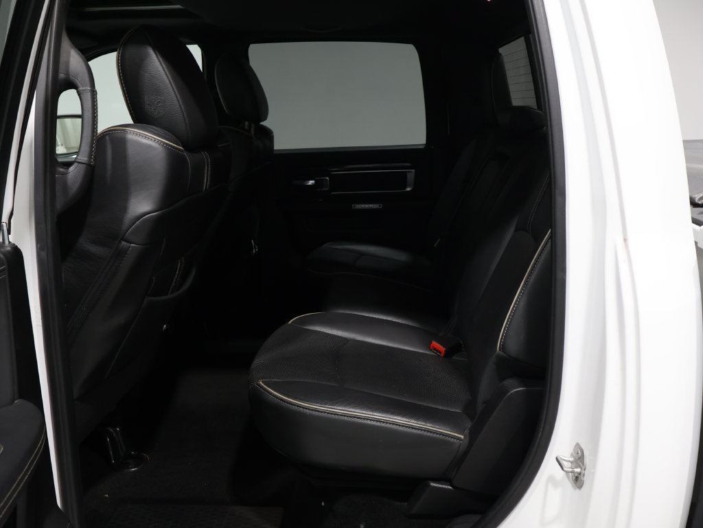 Used 2016 RAM 1500 Limited AWD/4WD image 17